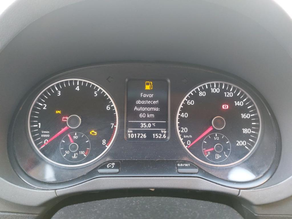 VOLKSWAGEN Fox - Foto
