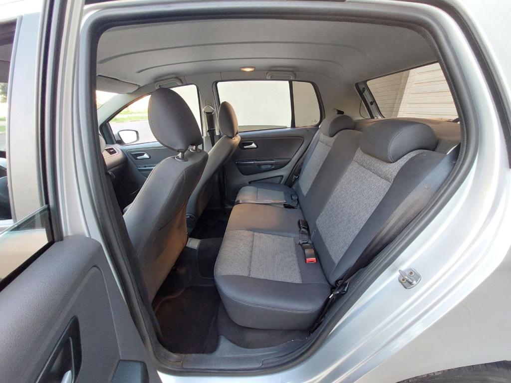 VOLKSWAGEN Fox - Foto