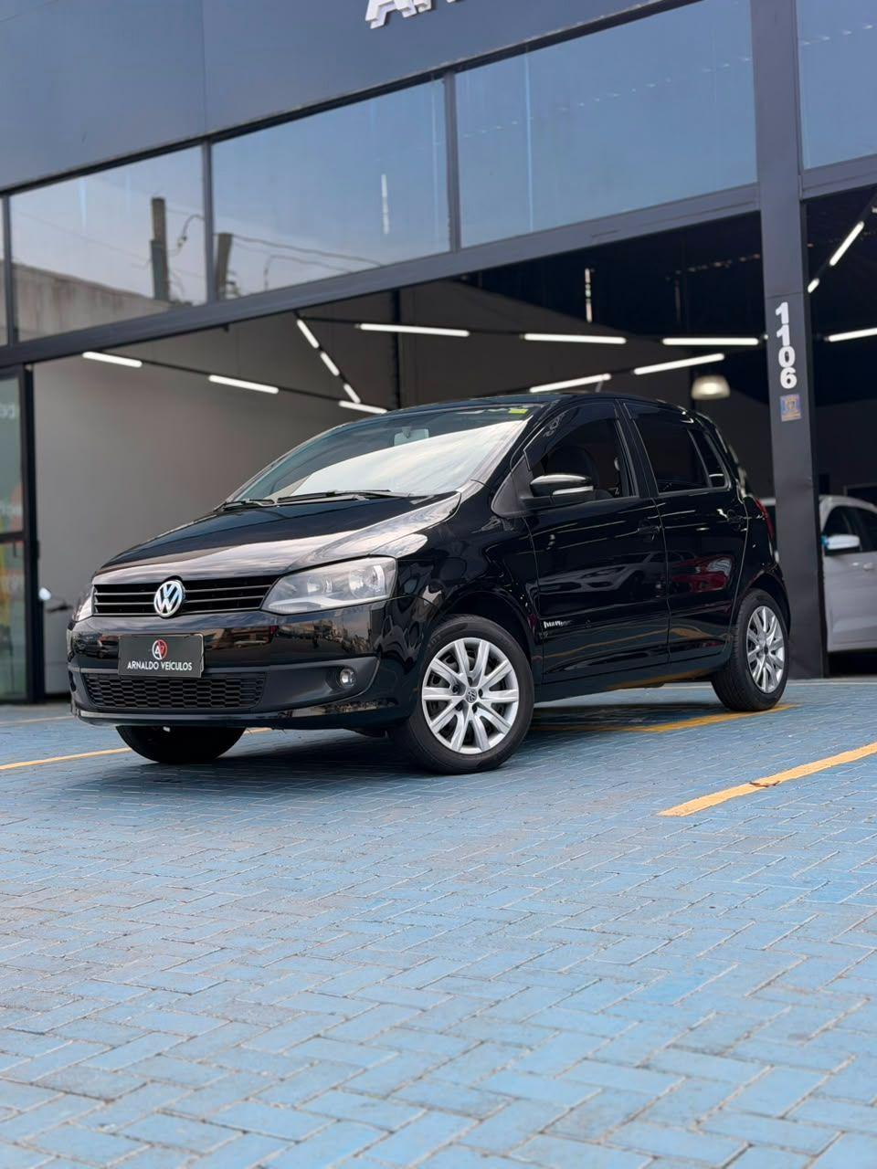 VOLKSWAGEN Fox - Foto