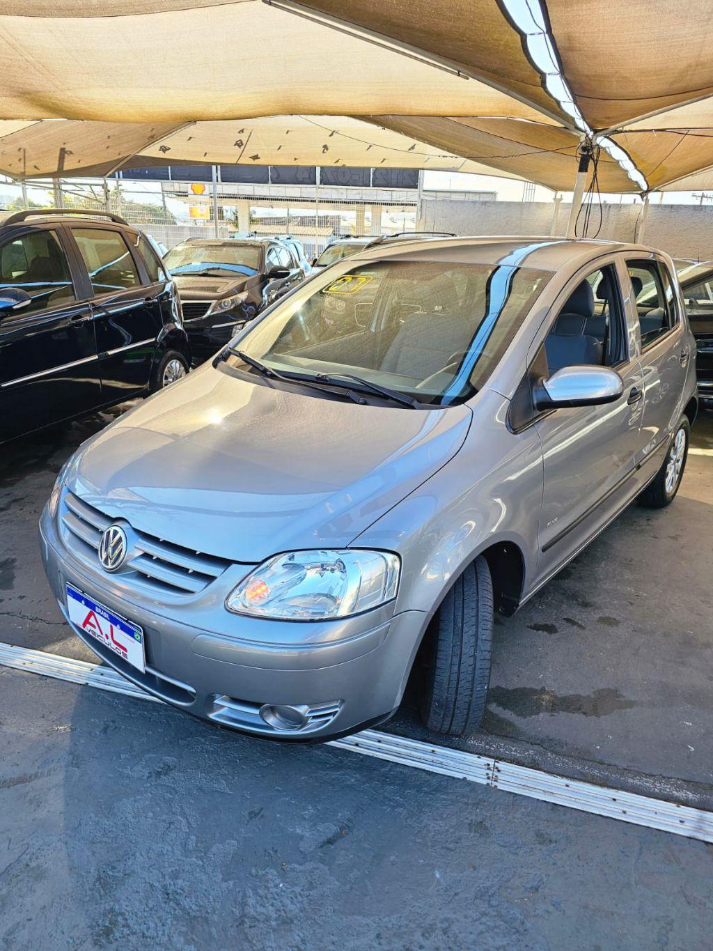 VOLKSWAGEN Fox - Foto