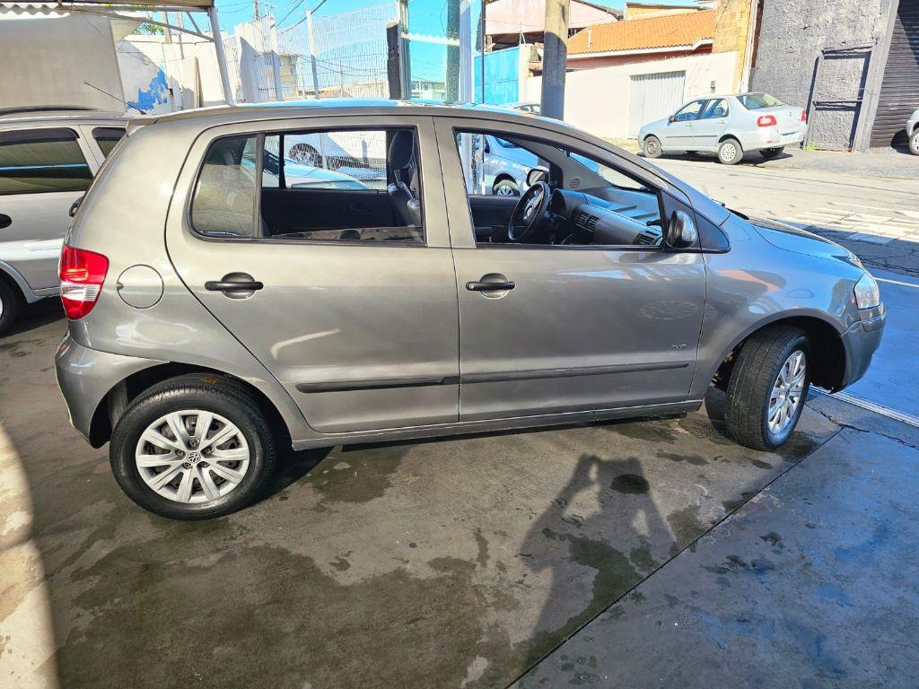 VOLKSWAGEN Fox - Foto
