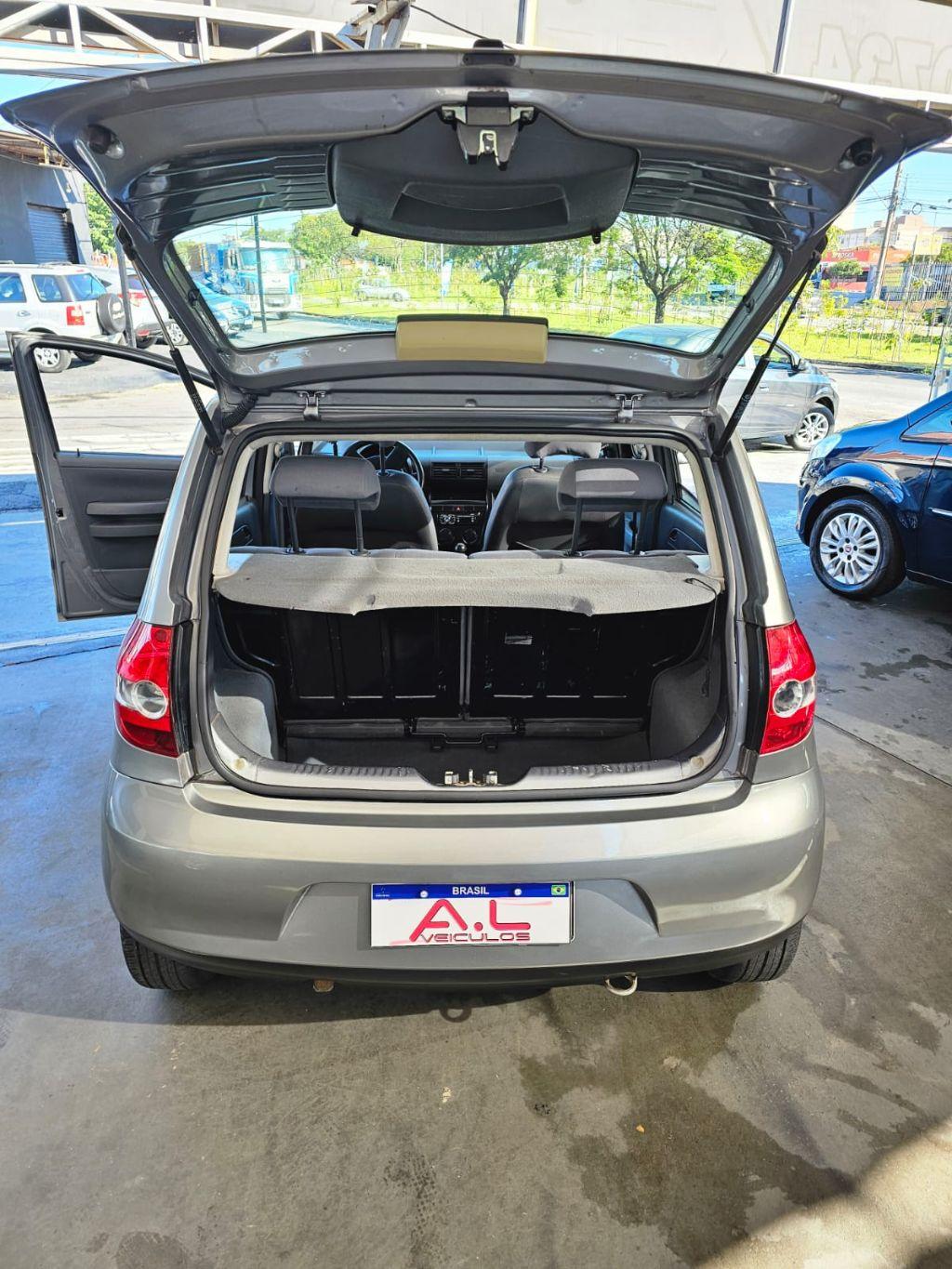 VOLKSWAGEN Fox - Foto