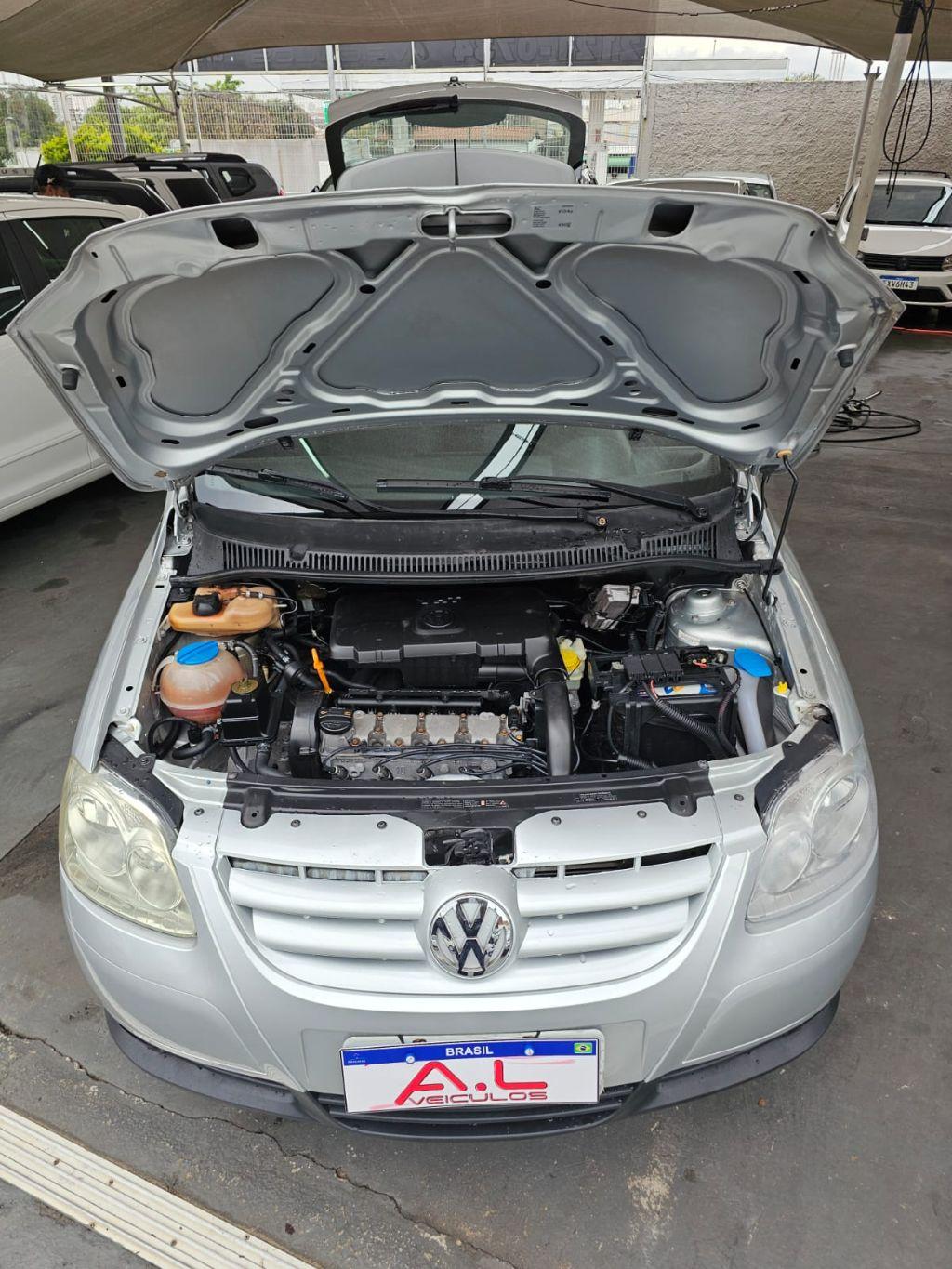 VOLKSWAGEN Fox - Foto