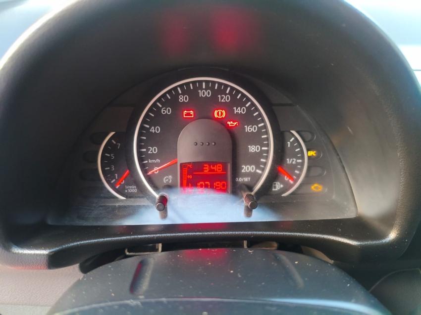 VOLKSWAGEN Fox - Foto