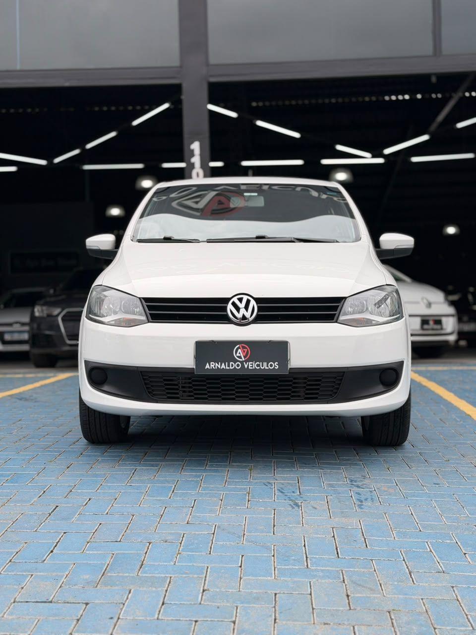VOLKSWAGEN Fox - Foto