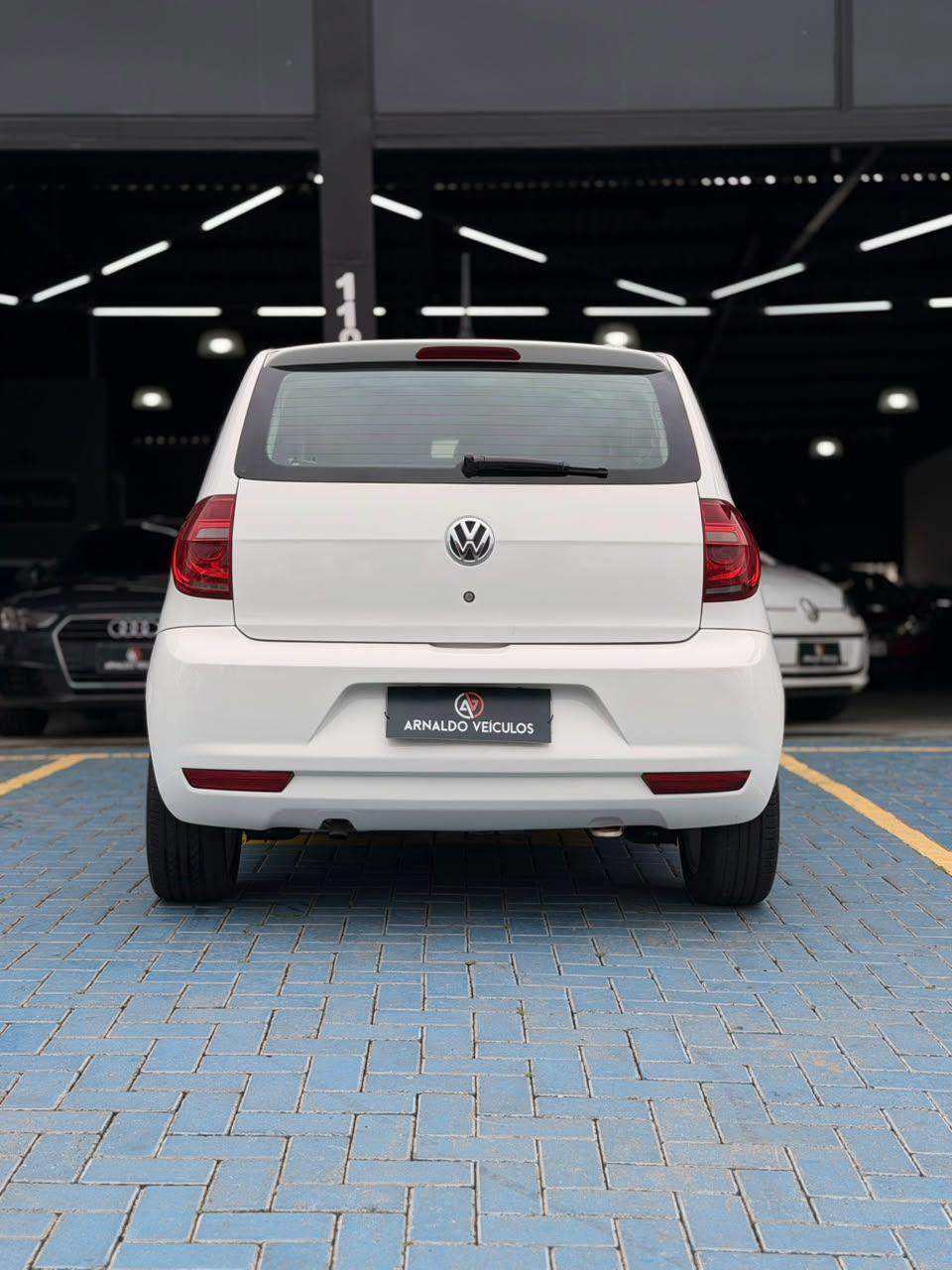 VOLKSWAGEN Fox - Foto