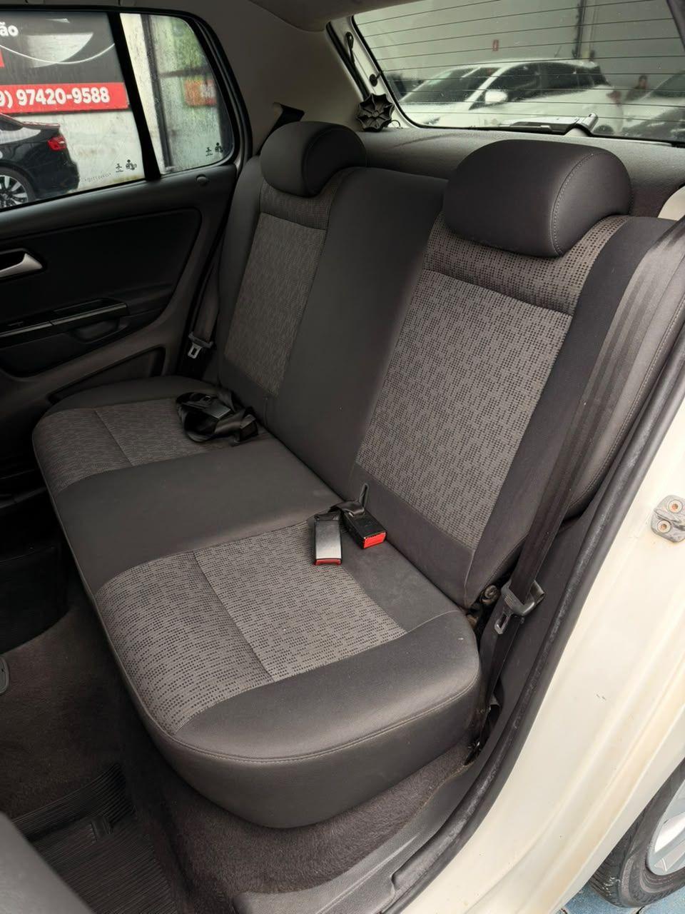 VOLKSWAGEN Fox - Foto