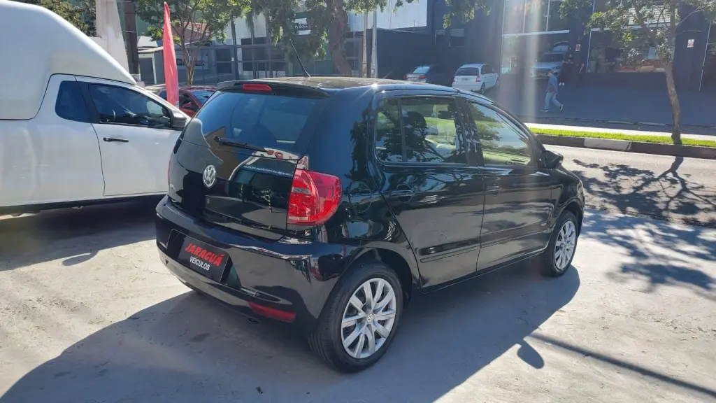 VOLKSWAGEN Fox - Foto