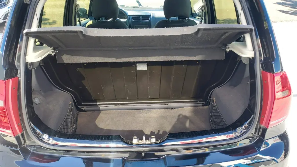 VOLKSWAGEN Fox - Foto