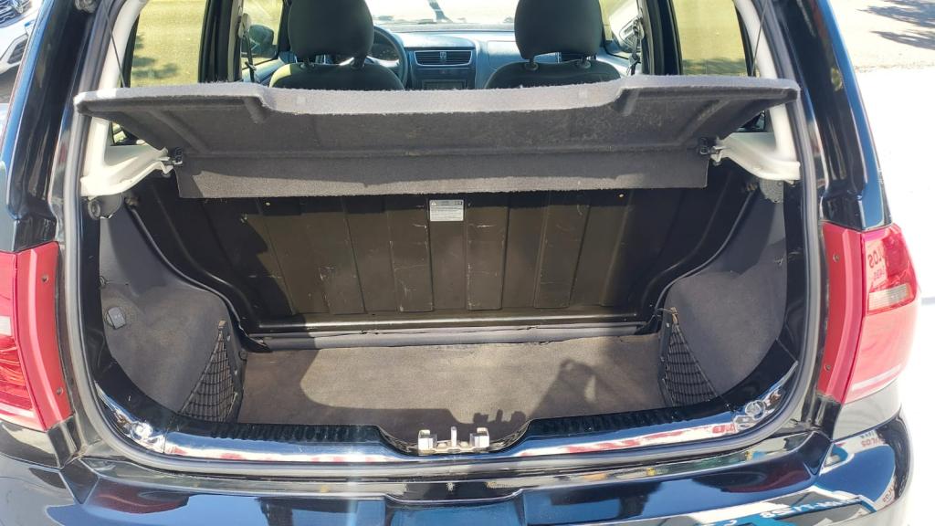 VOLKSWAGEN Fox - Foto