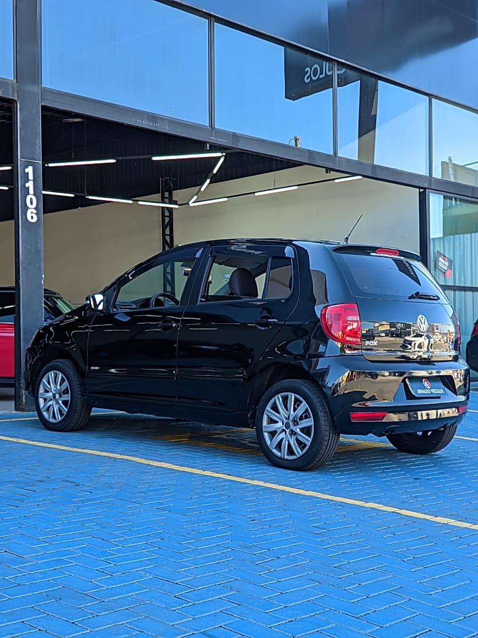 VOLKSWAGEN Fox - Foto