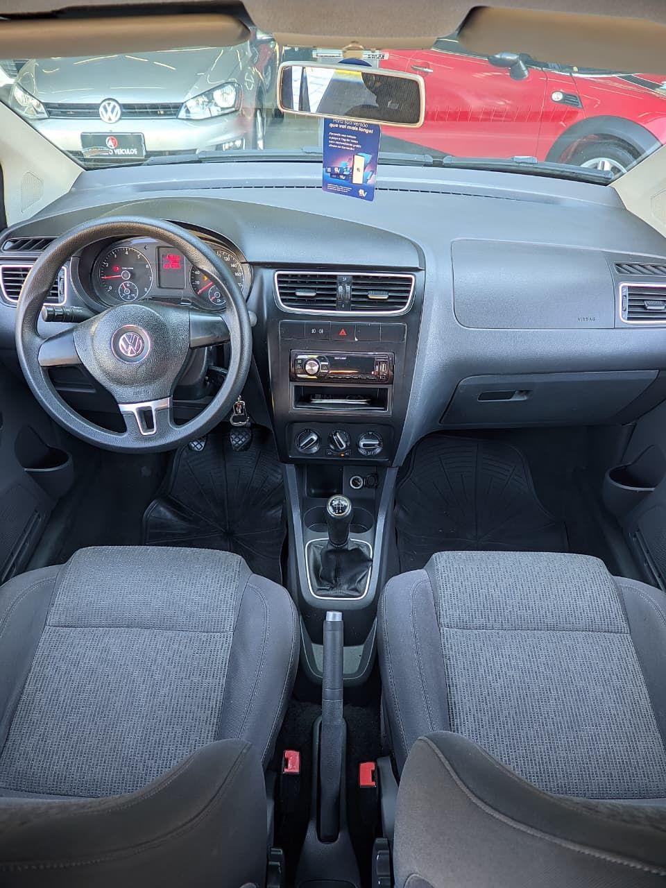 VOLKSWAGEN Fox - Foto