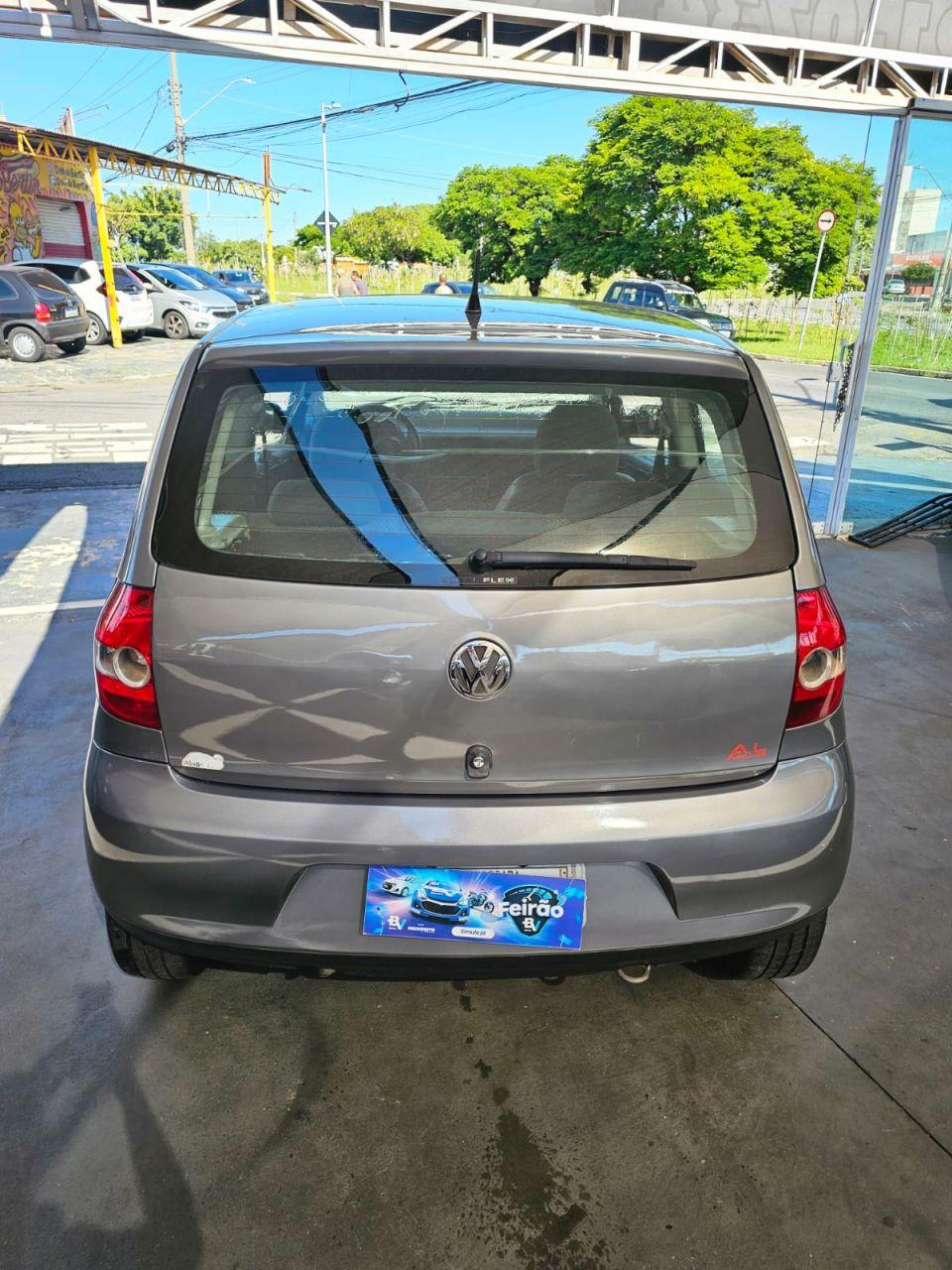 VOLKSWAGEN Fox - Foto