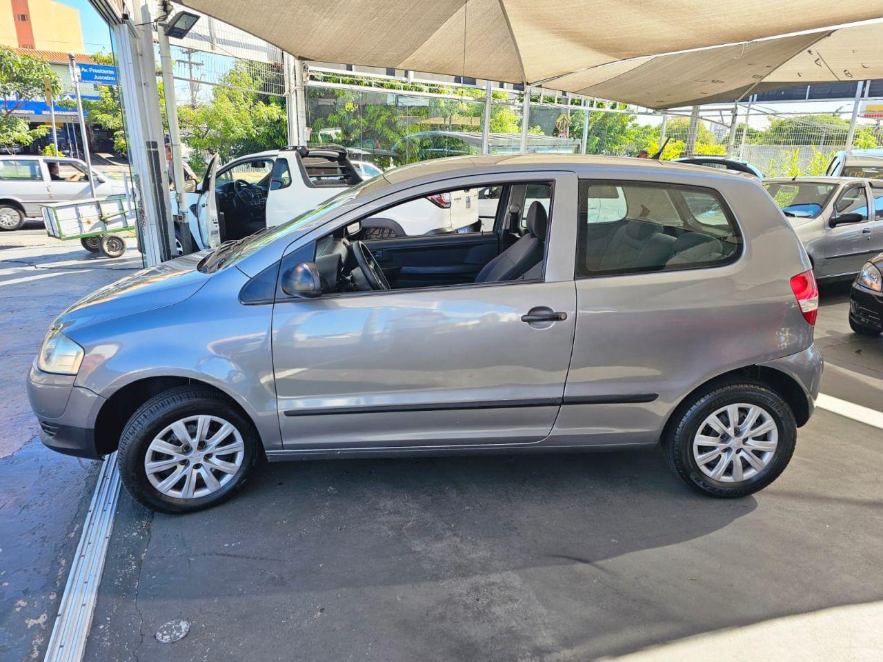 VOLKSWAGEN Fox - Foto