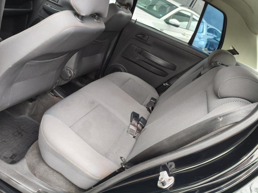 VOLKSWAGEN Fox - Foto