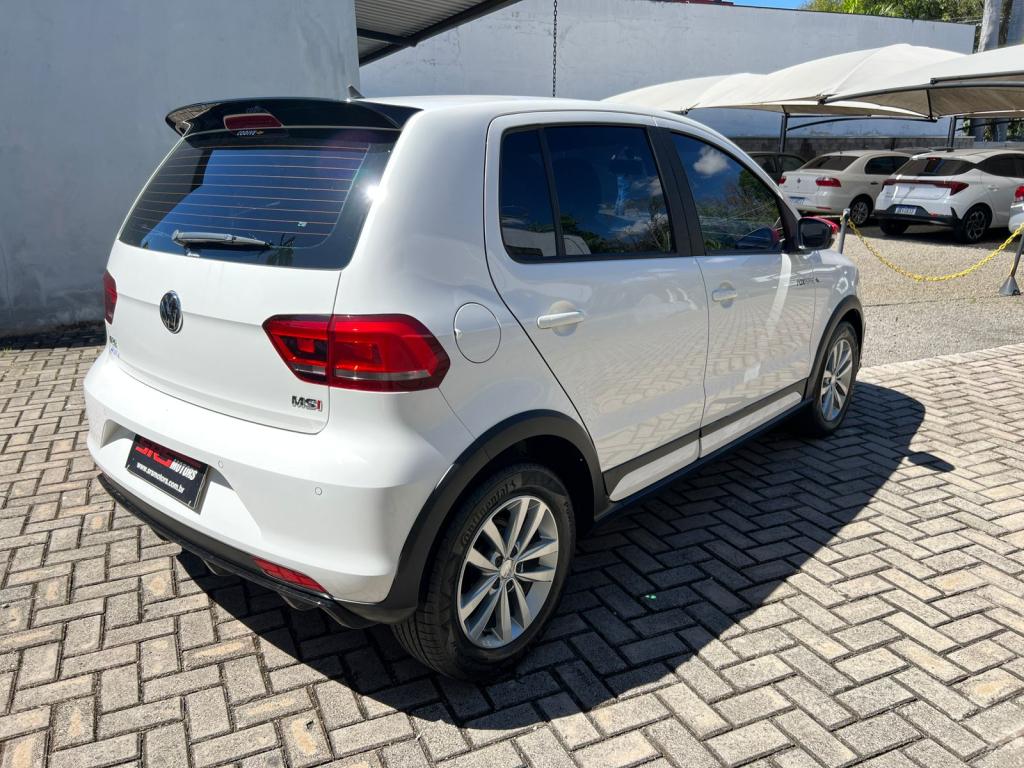 VOLKSWAGEN Fox - Foto