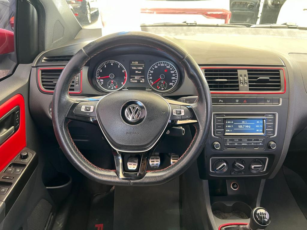 VOLKSWAGEN Fox - Foto