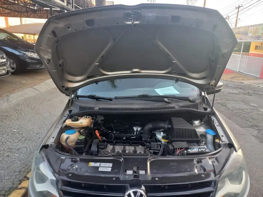 VOLKSWAGEN Fox - Foto