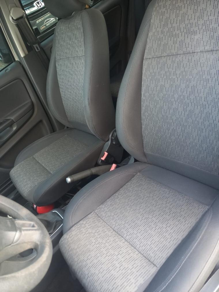 VOLKSWAGEN Fox - Foto