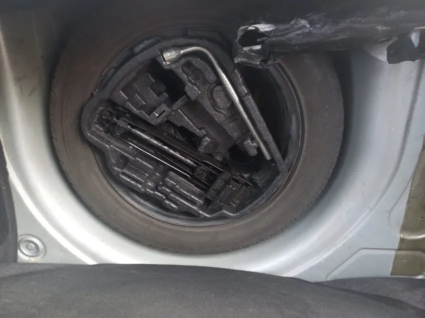 VOLKSWAGEN Fox - Foto