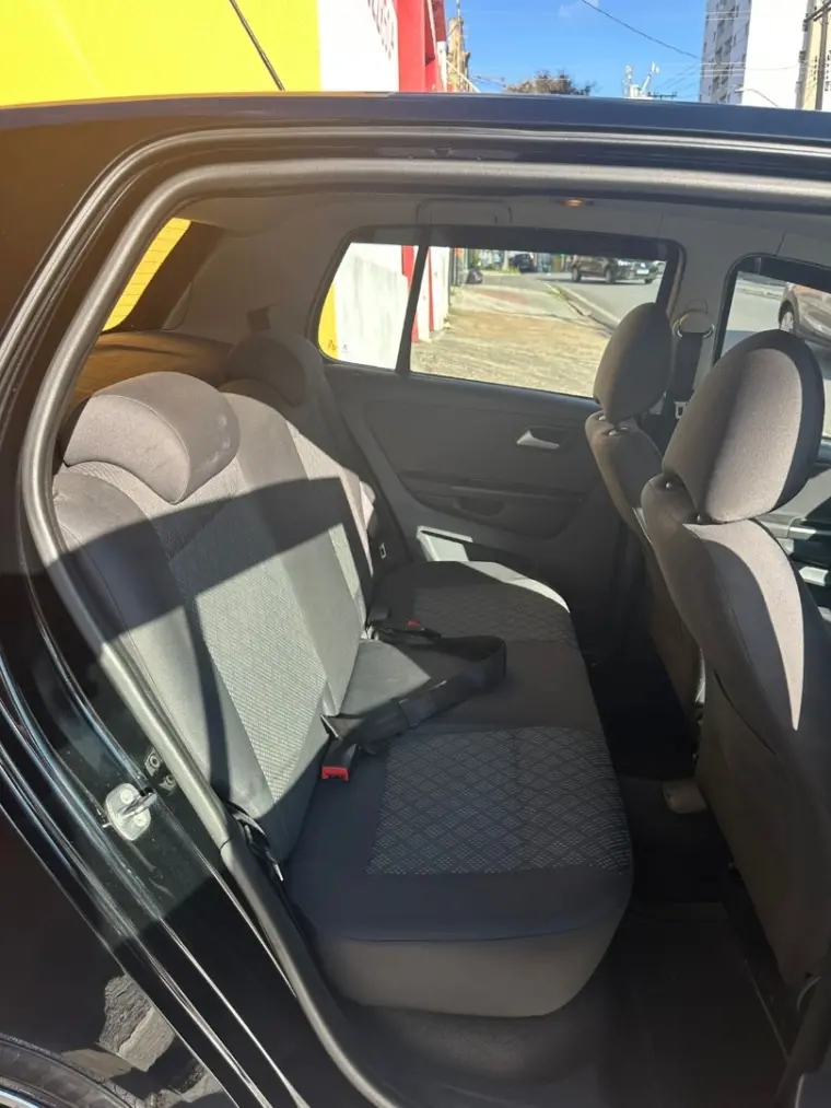 VOLKSWAGEN Fox - Foto