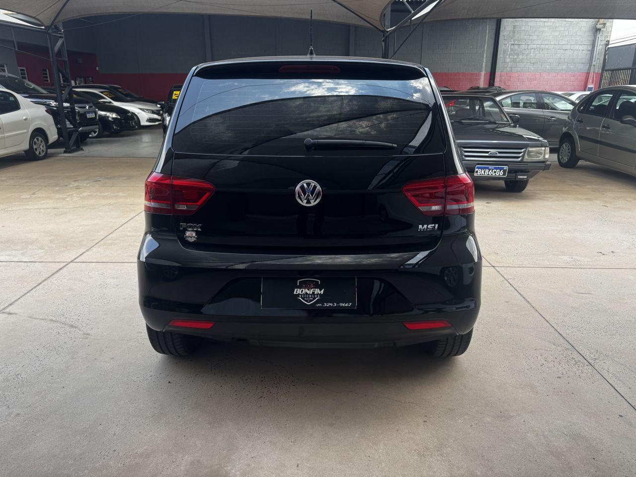 VOLKSWAGEN Fox - Foto