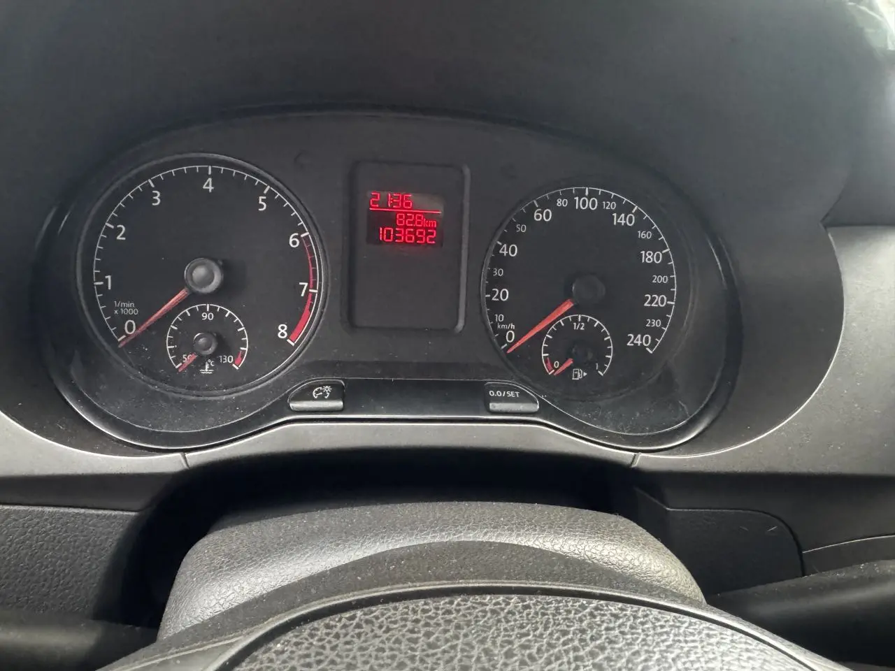 VOLKSWAGEN Fox - Foto