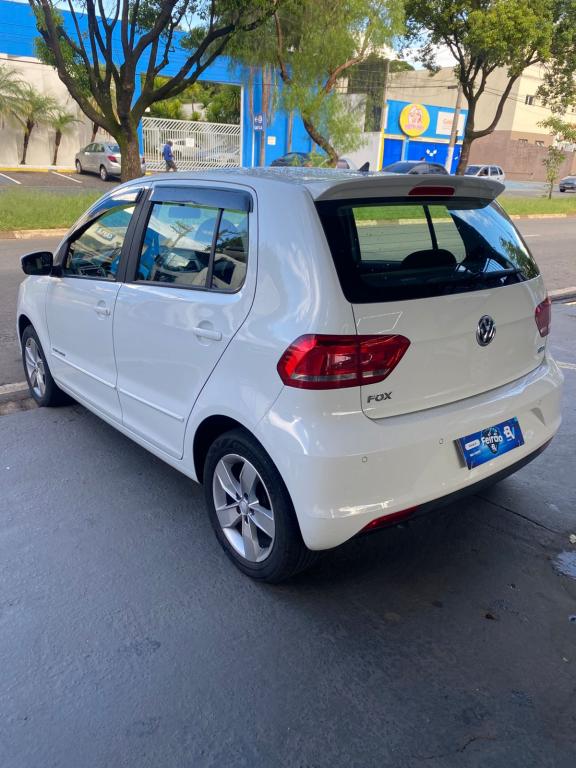 VOLKSWAGEN Fox - Foto