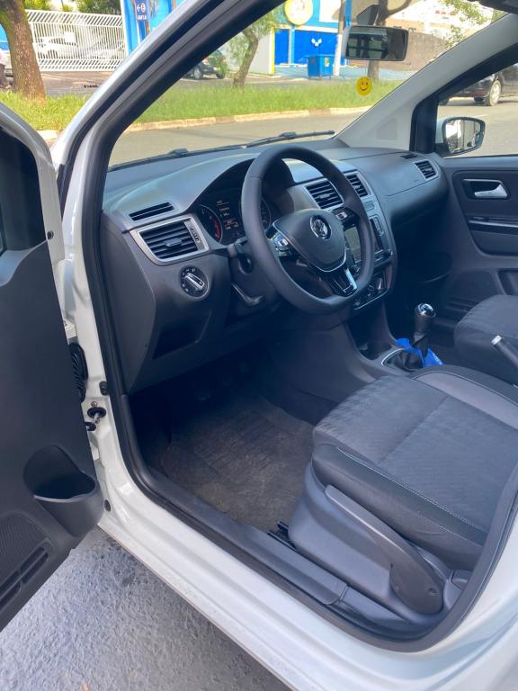 VOLKSWAGEN Fox - Foto