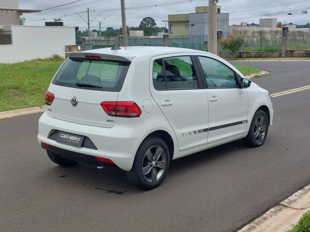 VOLKSWAGEN Fox - Foto