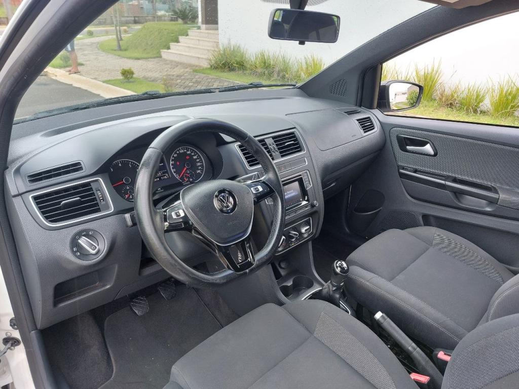 VOLKSWAGEN Fox - Foto