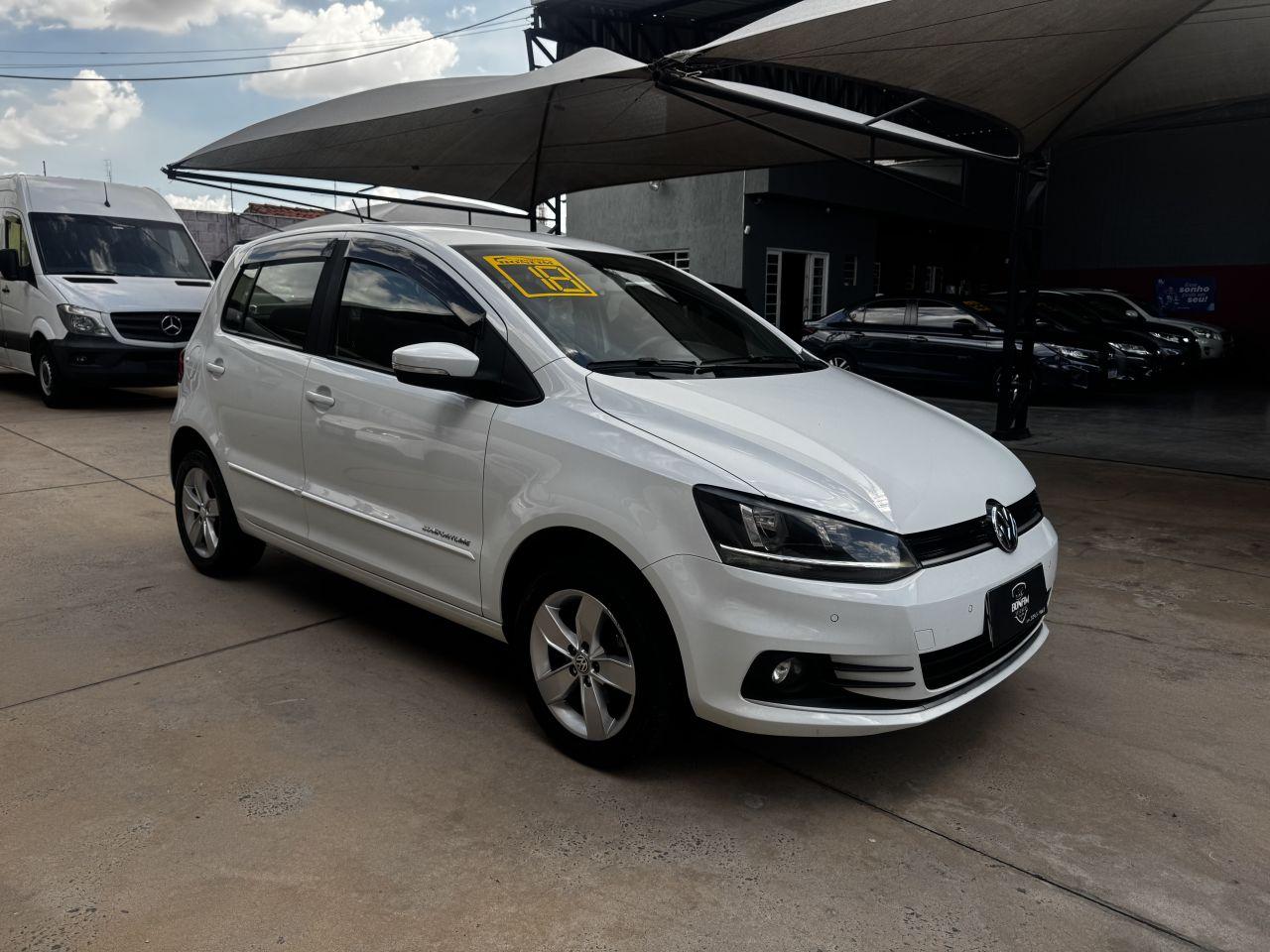 VOLKSWAGEN Fox