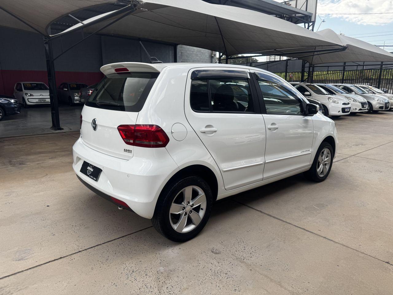 VOLKSWAGEN Fox - Foto