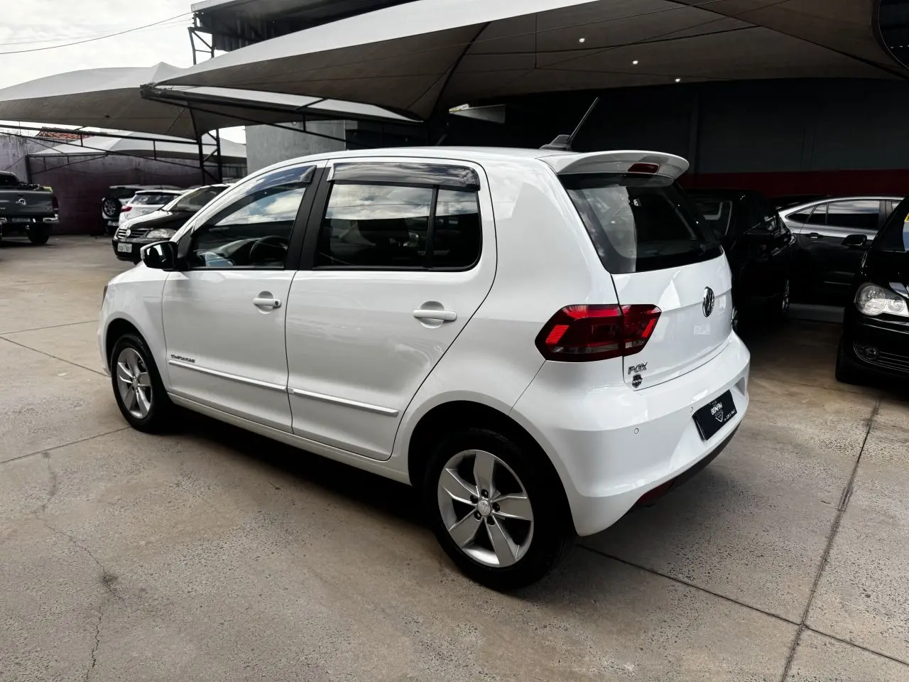 VOLKSWAGEN Fox - Foto