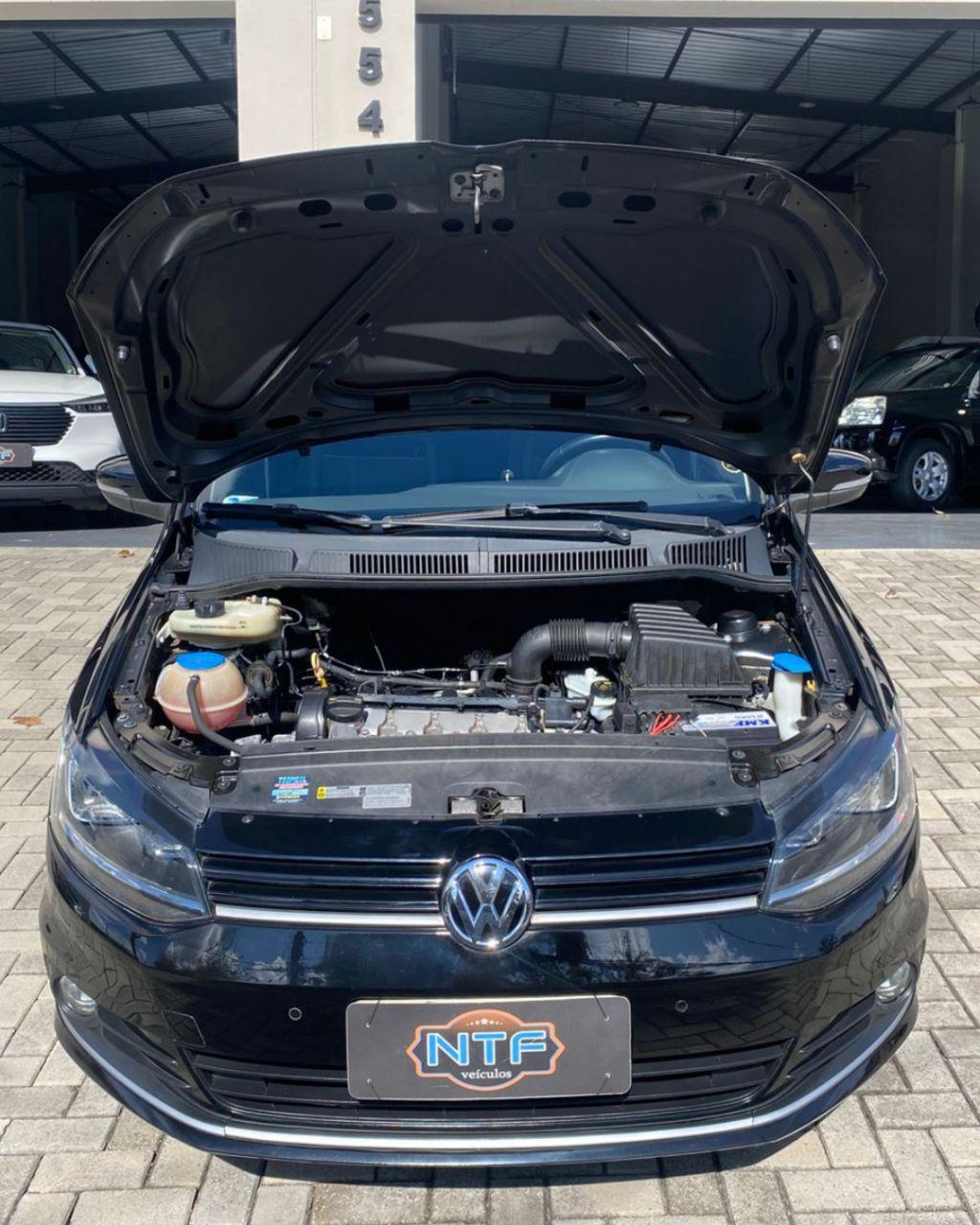 VOLKSWAGEN Fox - Foto