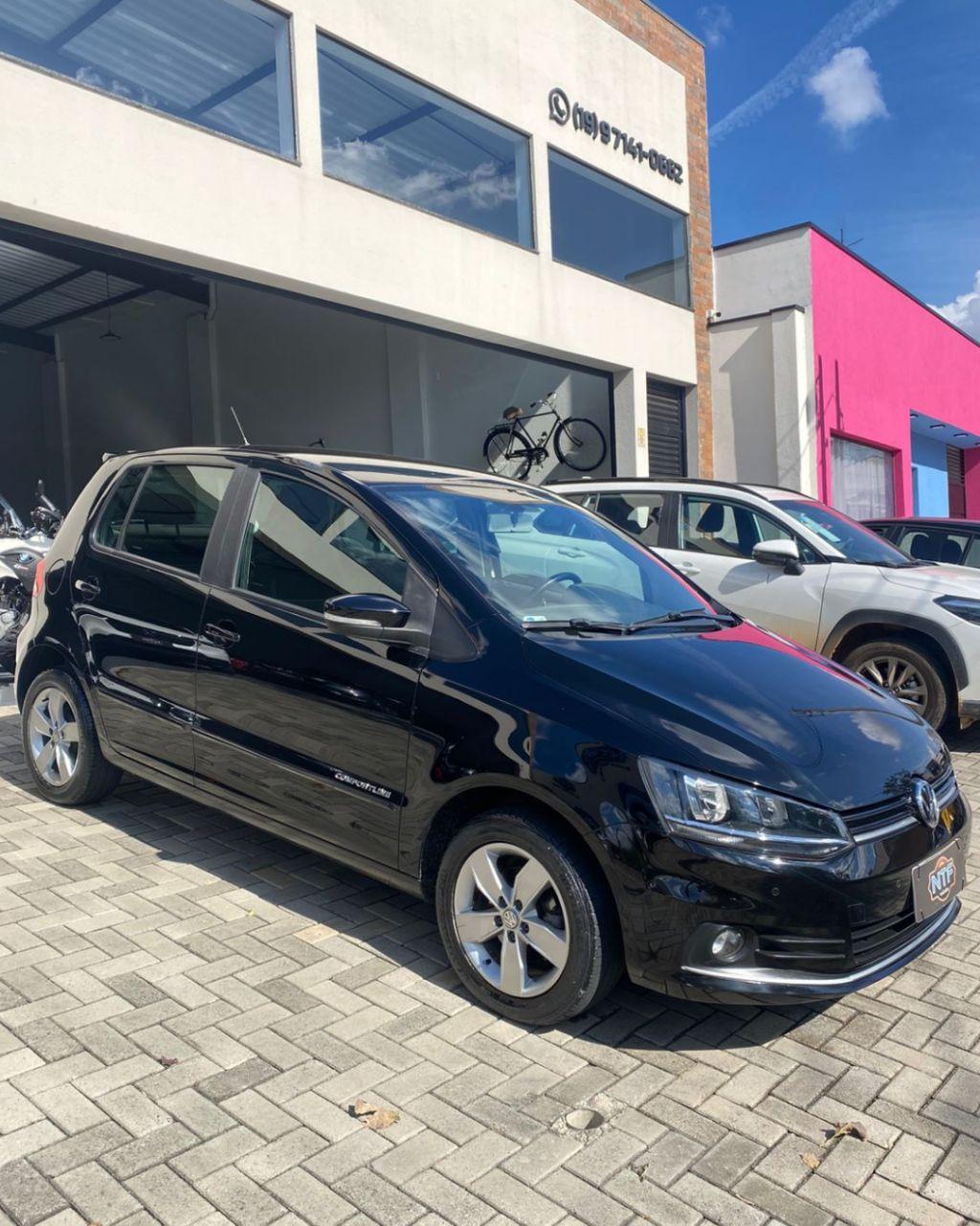 VOLKSWAGEN Fox - Foto