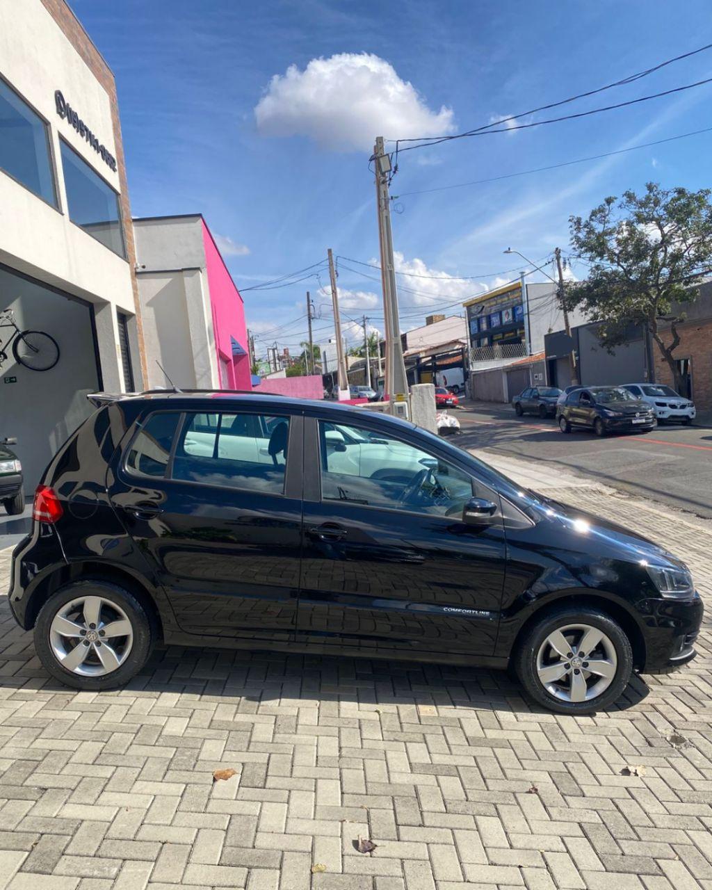 VOLKSWAGEN Fox - Foto