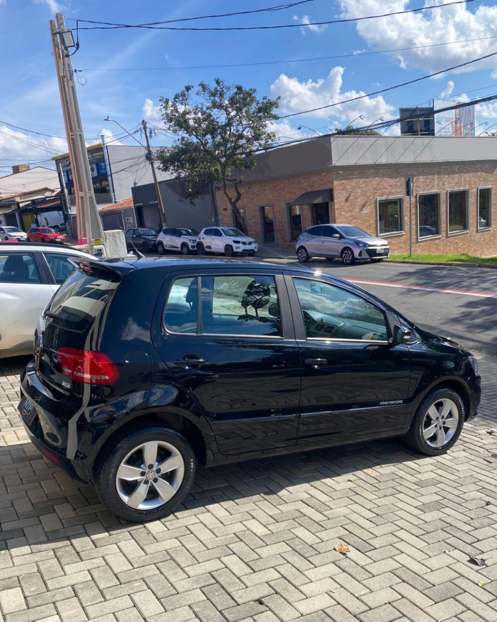 VOLKSWAGEN Fox - Foto