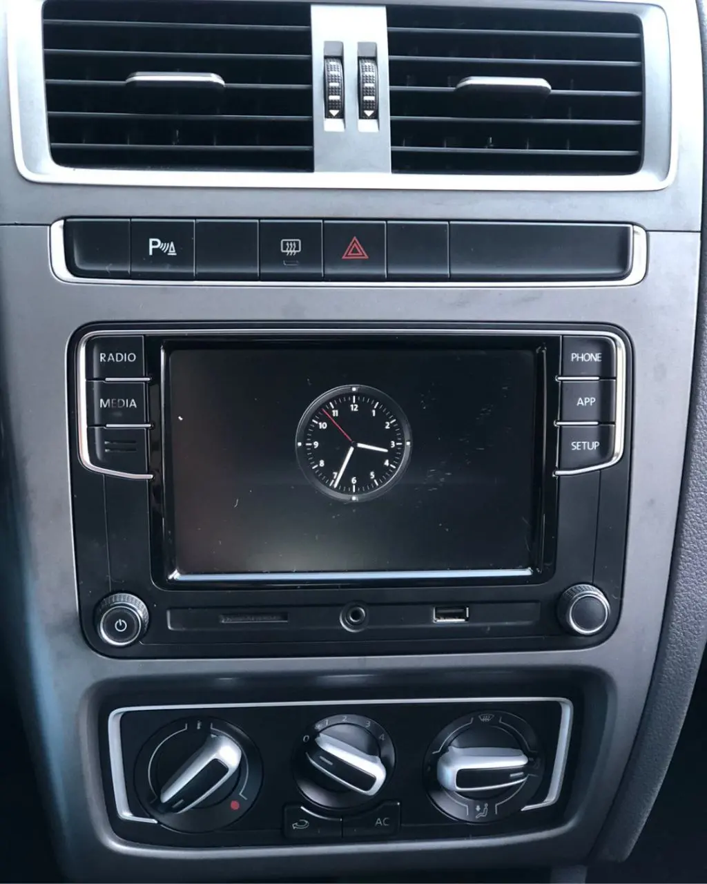 VOLKSWAGEN Fox - Foto