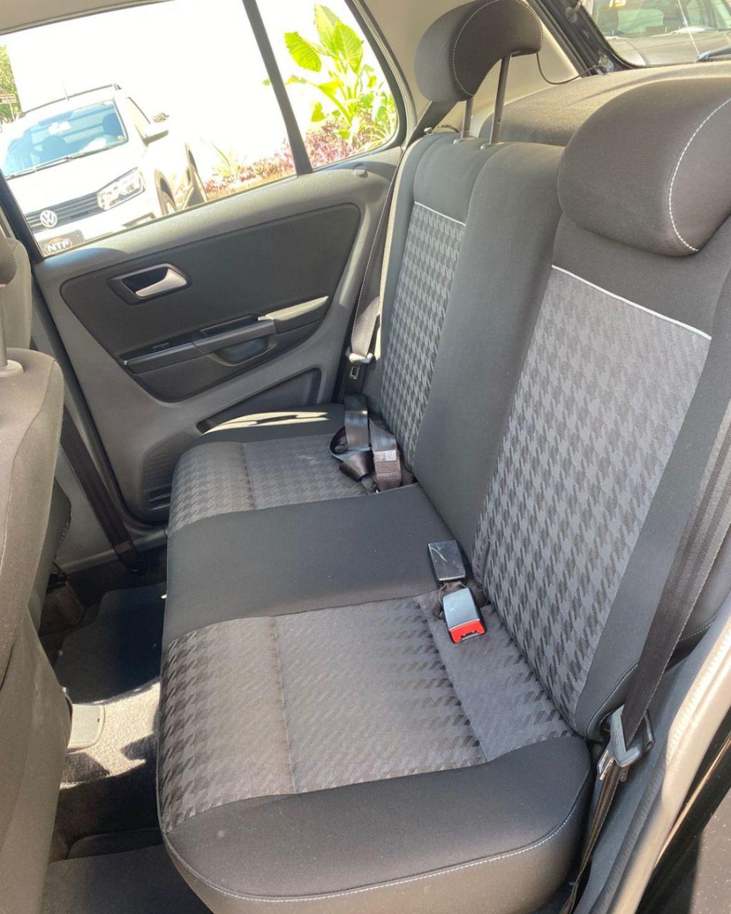 VOLKSWAGEN Fox - Foto