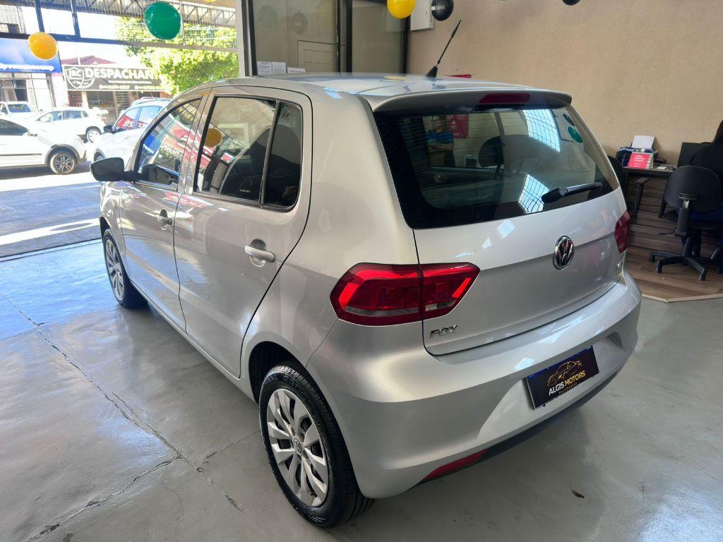 VOLKSWAGEN Fox - Foto