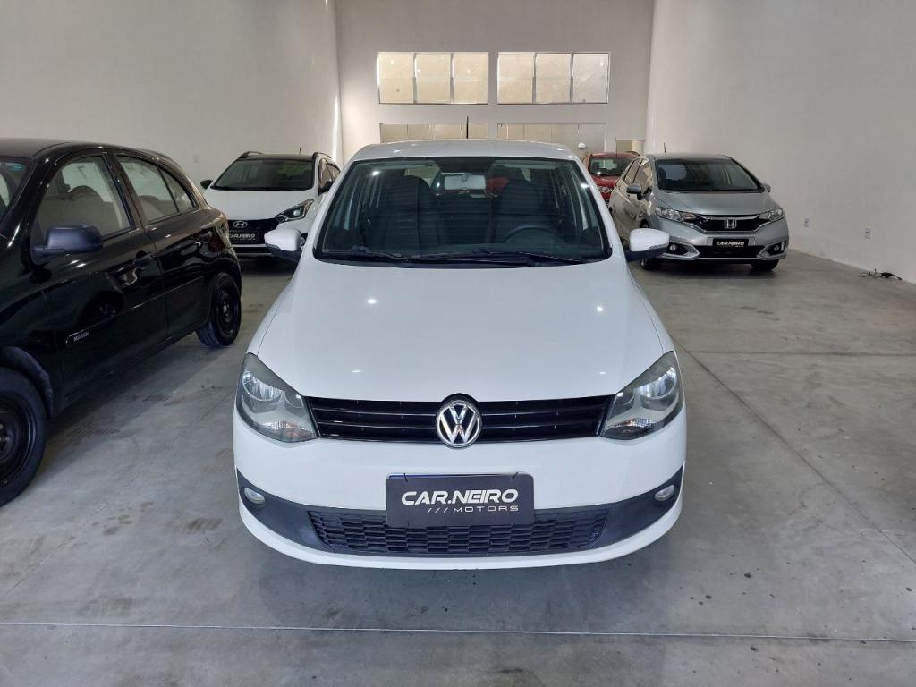 VOLKSWAGEN Fox - Foto