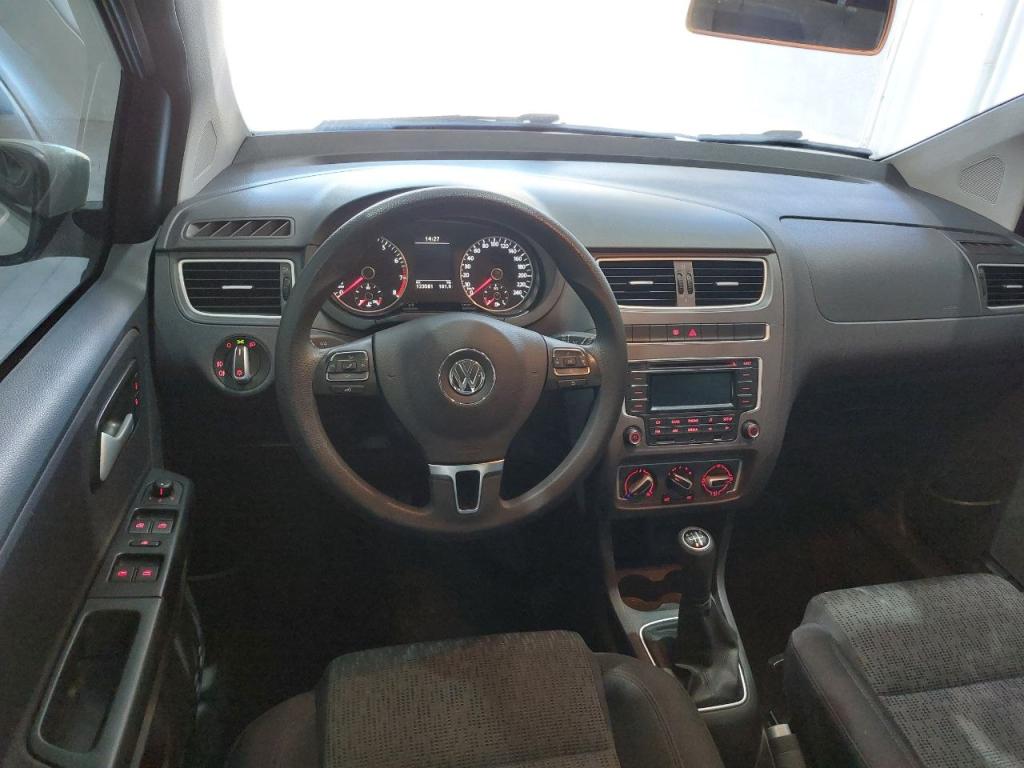 VOLKSWAGEN Fox - Foto