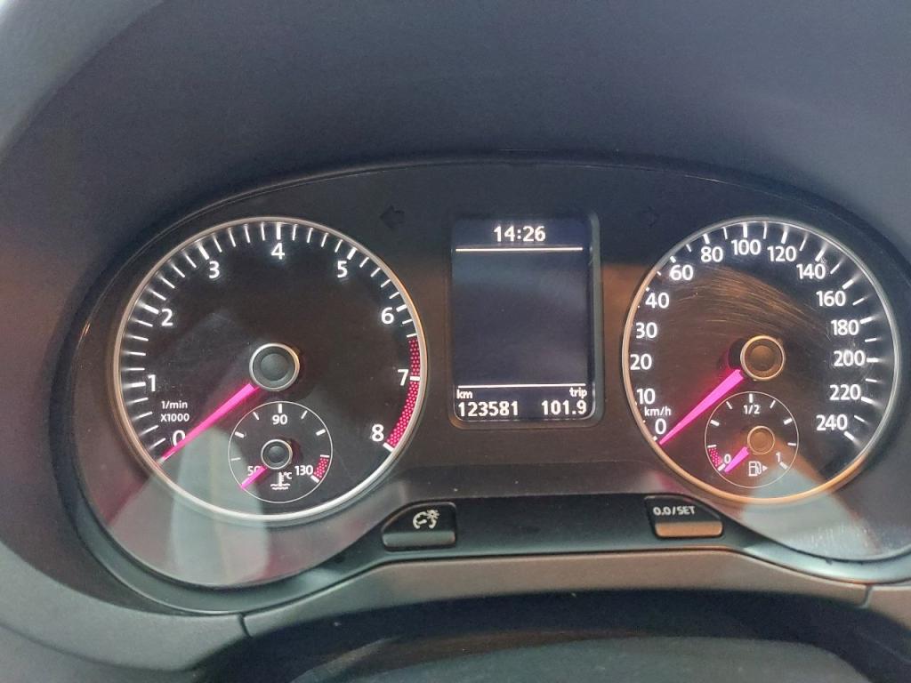 VOLKSWAGEN Fox - Foto