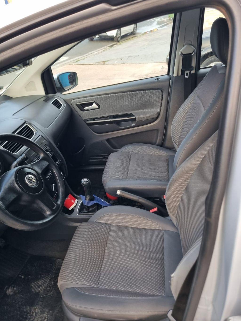 VOLKSWAGEN Fox - Foto