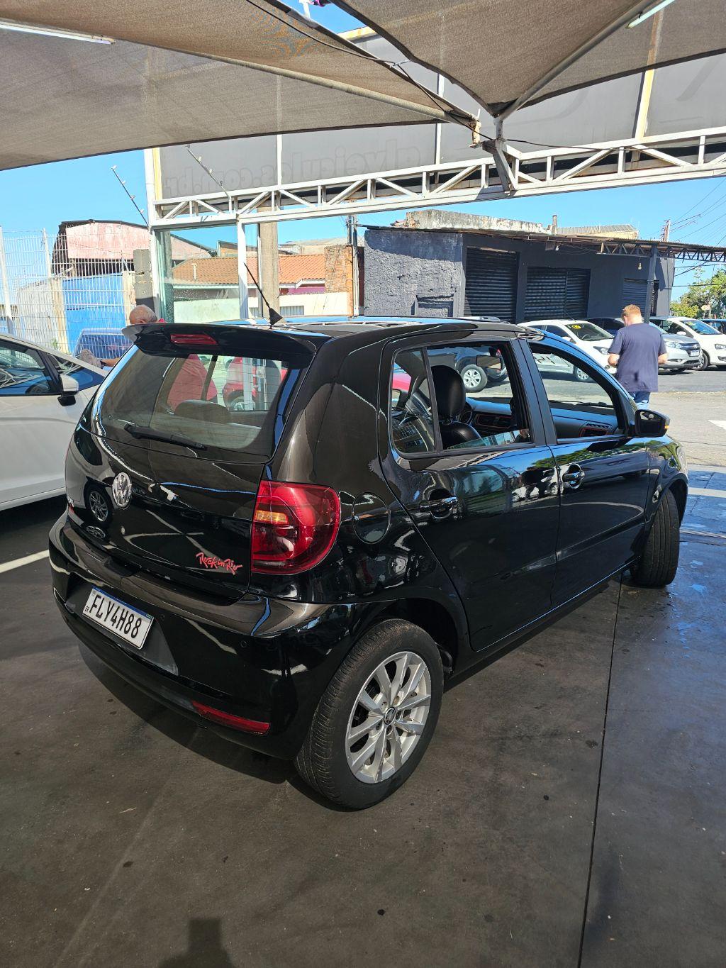 VOLKSWAGEN Fox - Foto