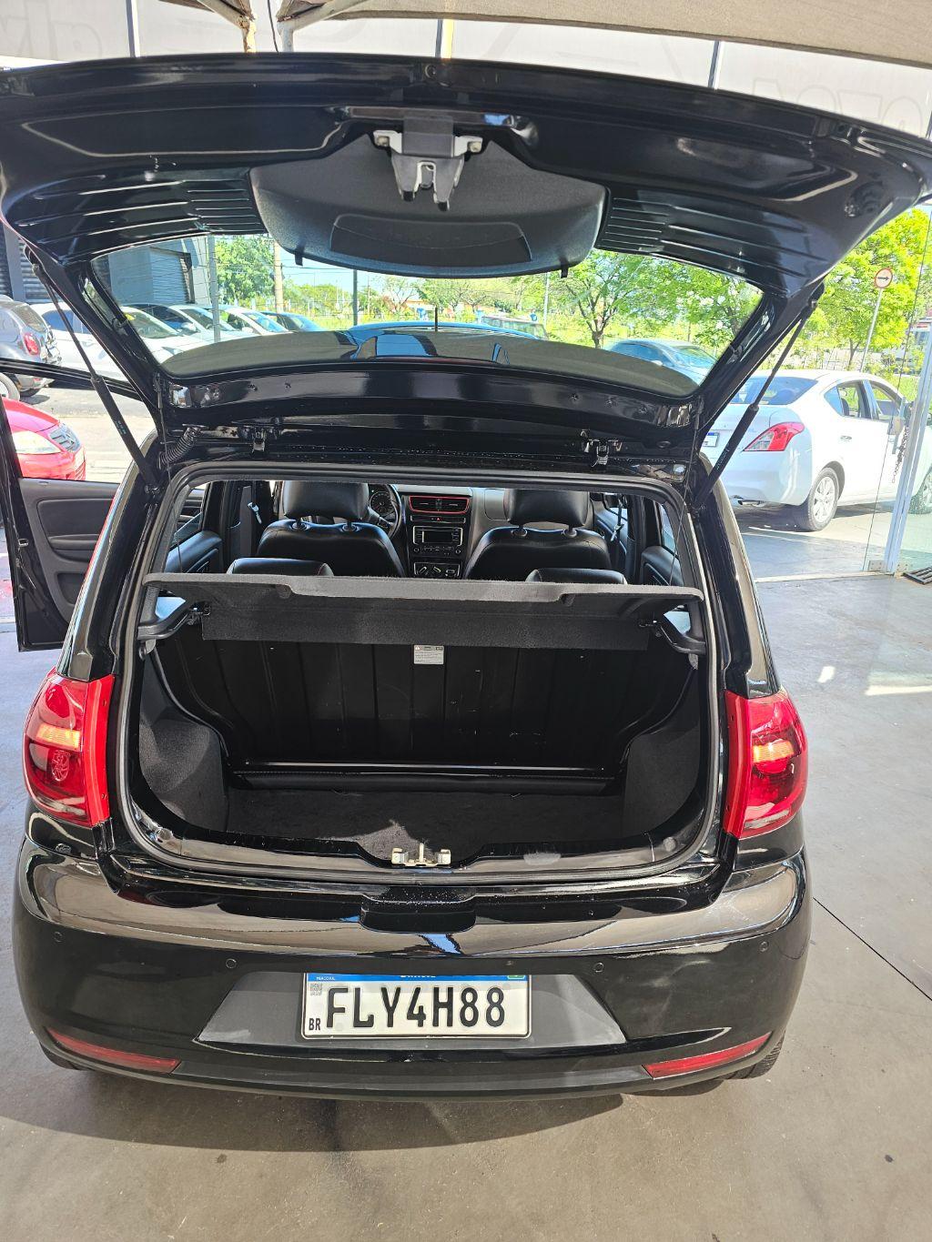VOLKSWAGEN Fox - Foto