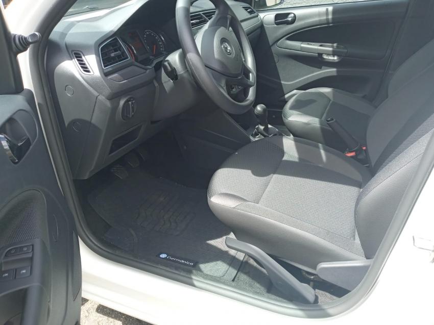 VOLKSWAGEN Gol - Foto
