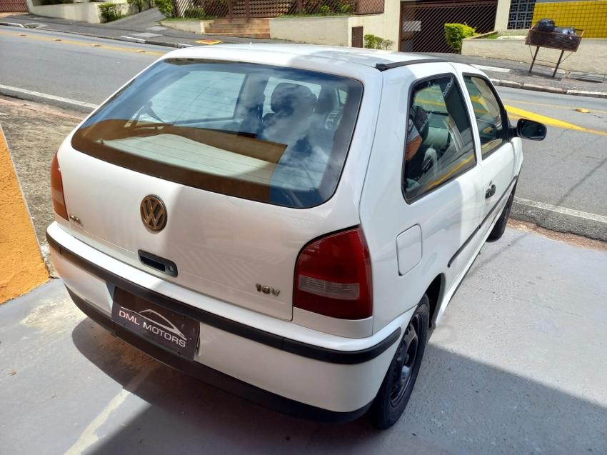 VOLKSWAGEN Gol - Foto