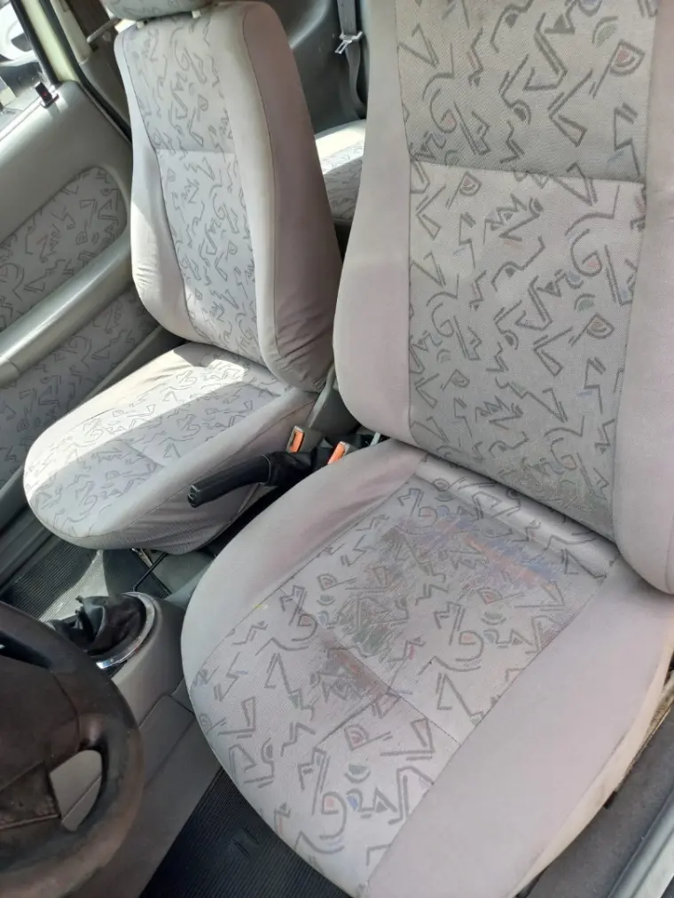 VOLKSWAGEN Gol - Foto